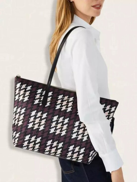 kate spade Handbags - Kate Spade Kitt Tote w/Brooch and Scarf